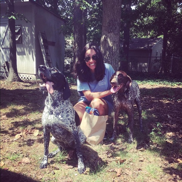 Meet Your Posher 💁🏻‍♀️ - Picture 6 of 6